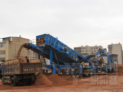 Construction waste recycling crusher