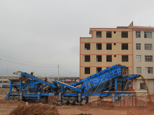 Construction waste recycling crusher